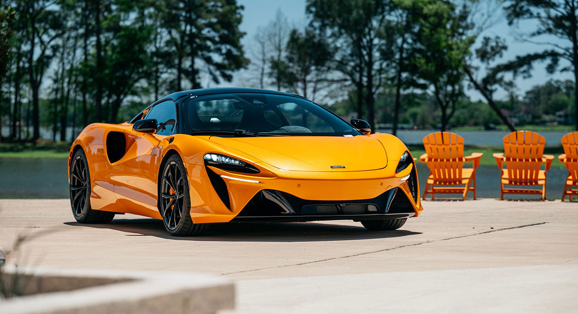 McLaren Artura Spider